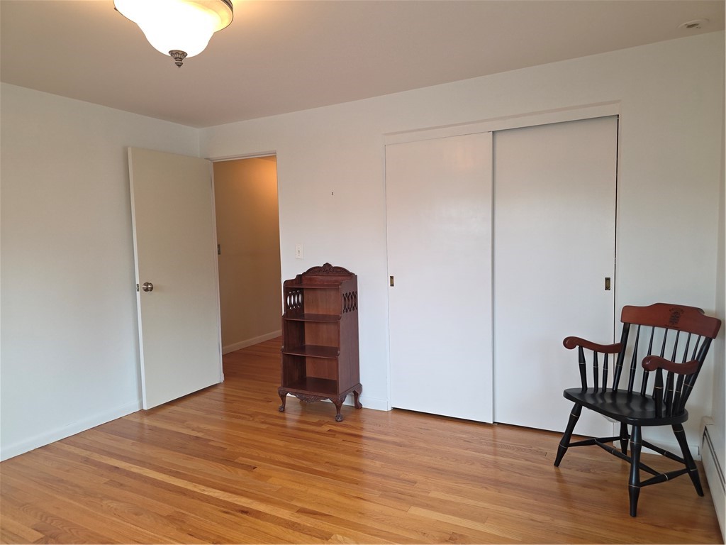 40 Russet Way Cranston, RI 02920 - Photo 18 of 35 3
