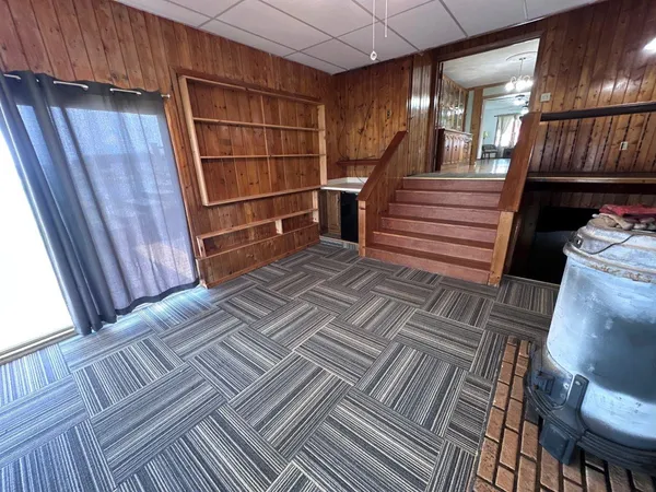 $425,000 | 1207 Kussman Road, Marion, WI 54950