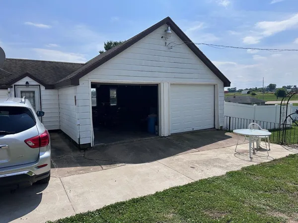 $425,000 | 1207 Kussman Road, Marion, WI 54950