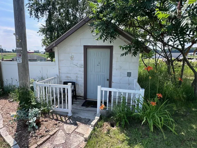 $460,000 | 1207 Kussman Road, Marion, WI 54950