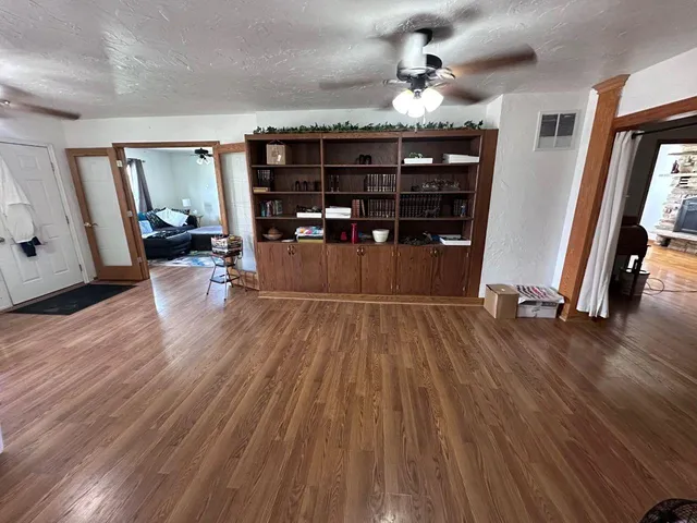 $460,000 | 1207 Kussman Road, Marion, WI 54950