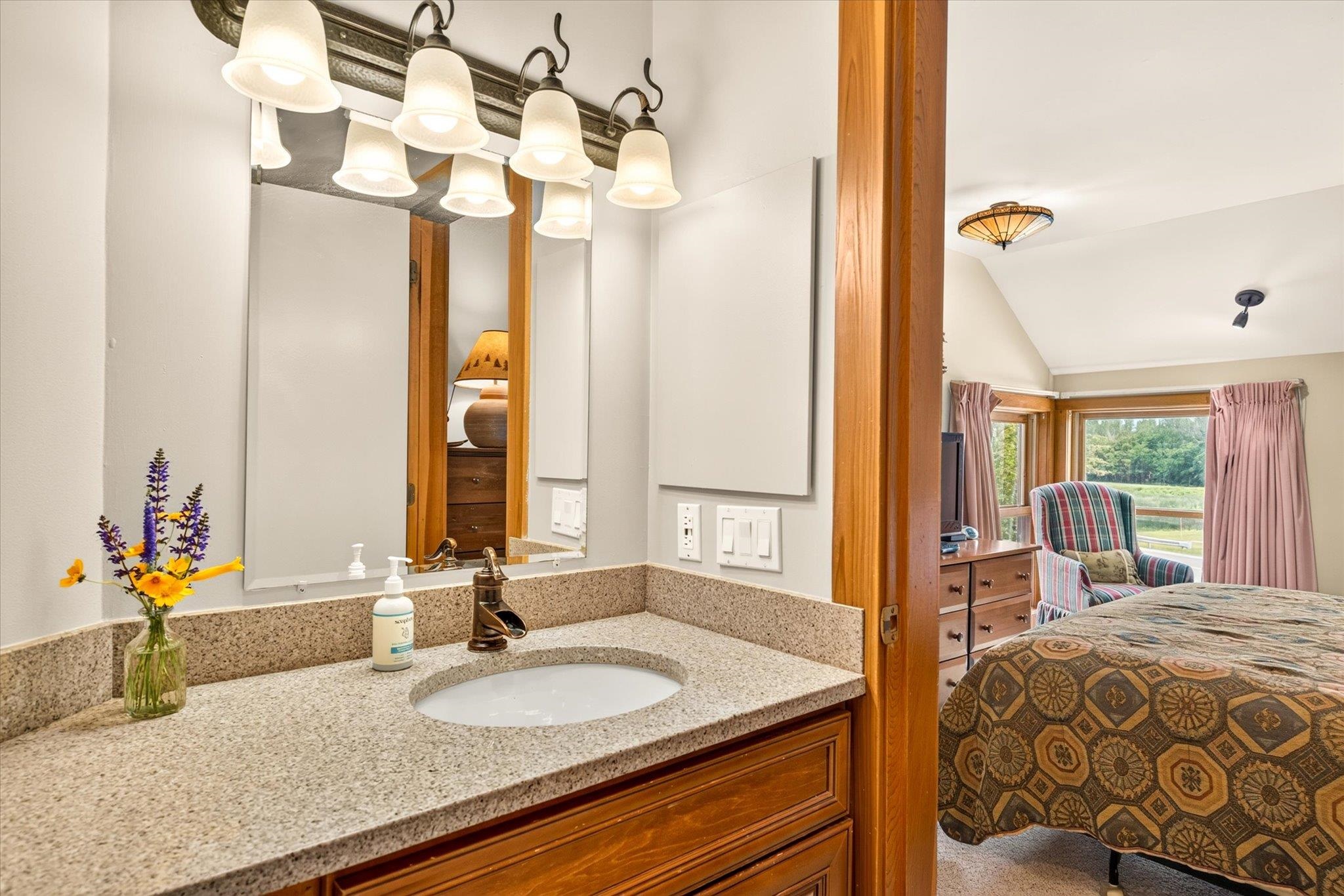 528 East Mountain Road, Unit #62 Killington, VT 05751 - Photo 12 of 56