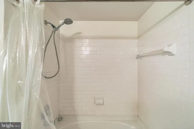 $265,000 | 2451 Midtown Avenue, Unit 1118, Alexandria, VA 22303