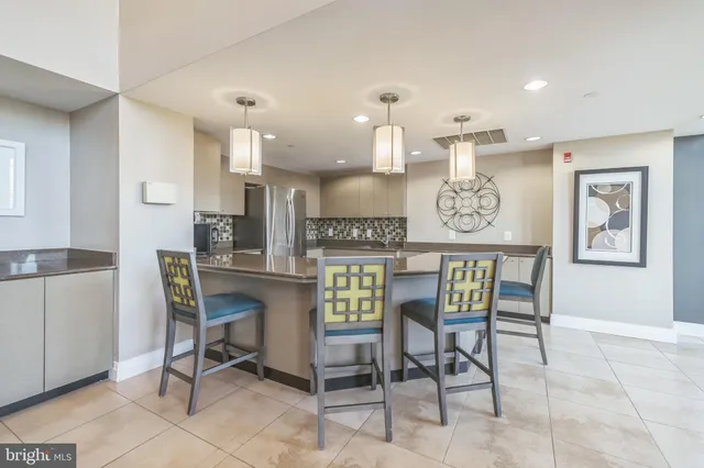 $265,000 | 2451 Midtown Avenue, Unit 1118, Alexandria, VA 22303