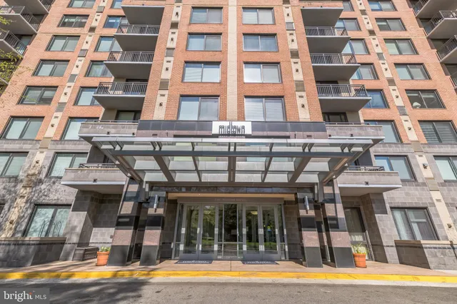 $265,000 | 2451 Midtown Avenue, Unit 1118, Alexandria, VA 22303