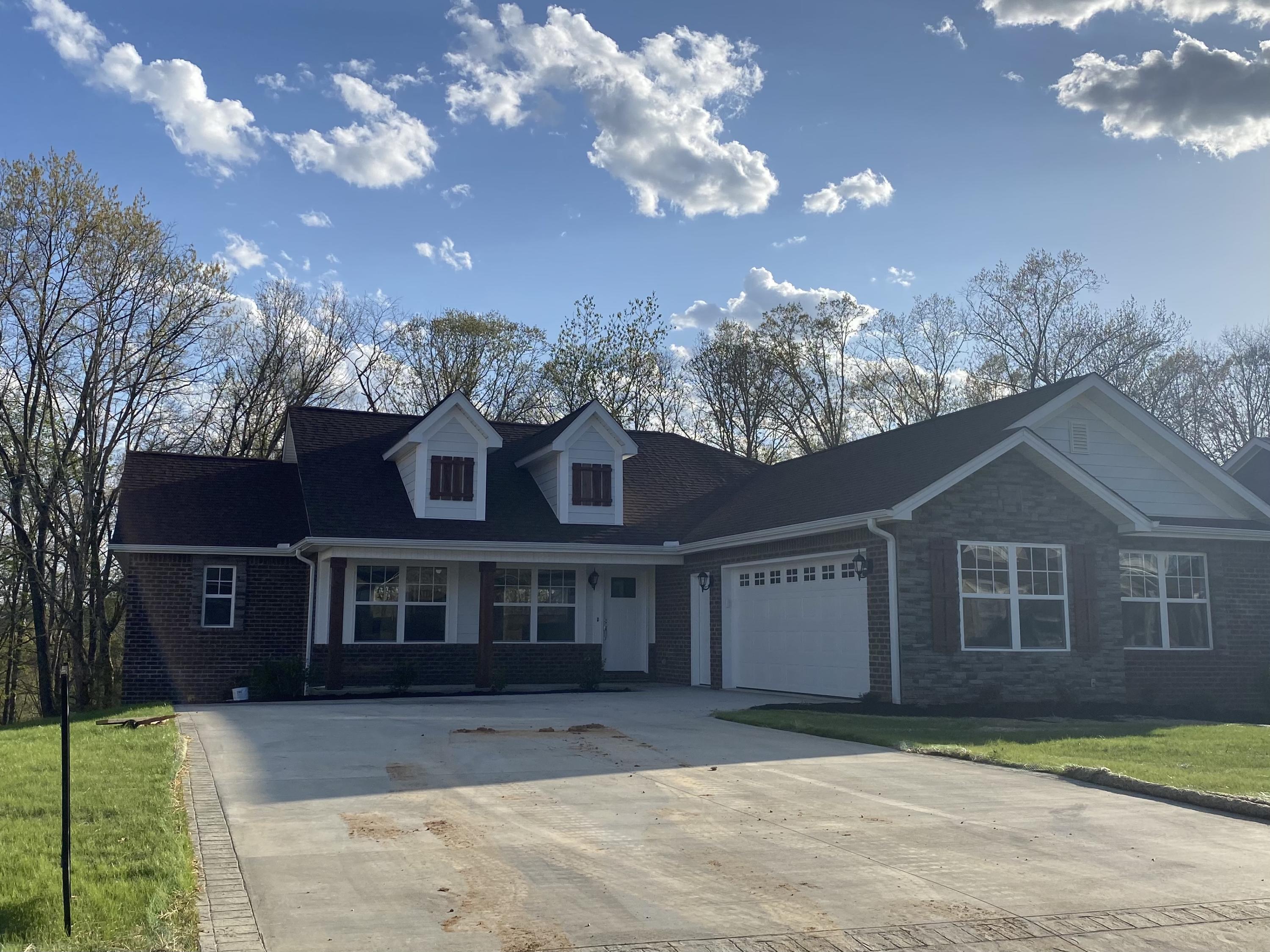 110 Lake Ridge Road Somerset, KY 42503 - Photo 1 of 6 0963E9A9-A438-4C01-9A01-E04F73401A6D<|><
