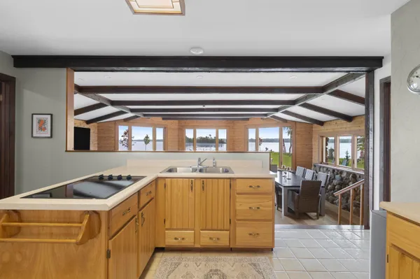 $779,000 | N8070 Tipperary Lane, Crivitz, WI 54114