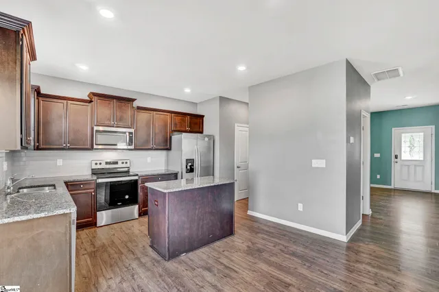 $344,900 | 733 Liberty Walk Lane, Simpsonville, SC 29681