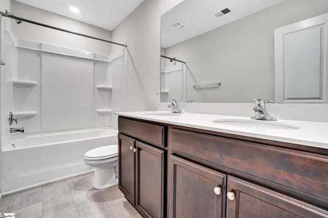 $344,900 | 733 Liberty Walk Lane, Simpsonville, SC 29681