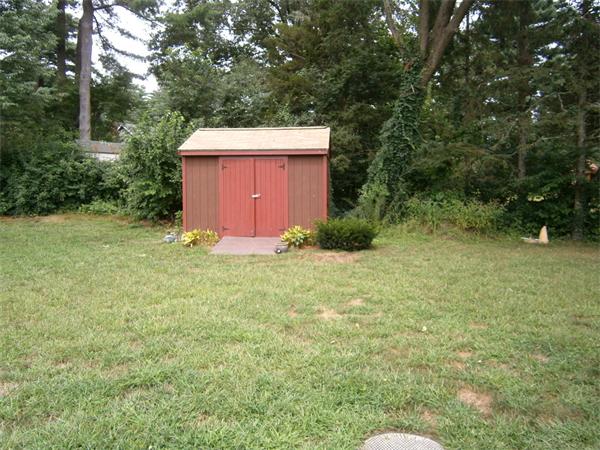 13 Stanford Road Franklin, MA 02038 - Photo 17 of 18 Gallery Image 17