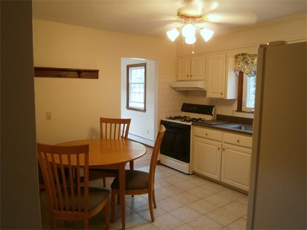 13 Stanford Road Franklin, MA 02038 - Photo 4 of 18 Gallery Image 4