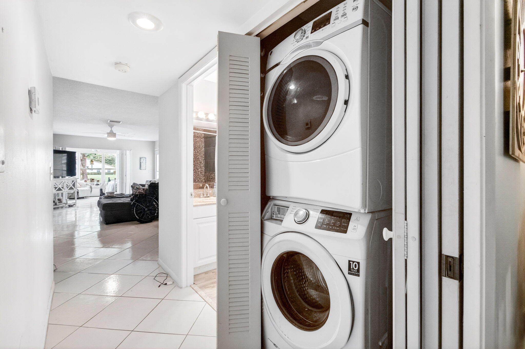 5050 Nesting Way, Unit B Delray Beach, FL 33484 - Photo 32 of 48 51-web-or-mls-DSC_0508