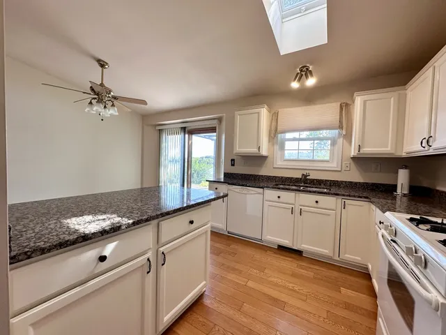 $225,000 | 22710-1075 Hill Street, Princeton, IL 61356