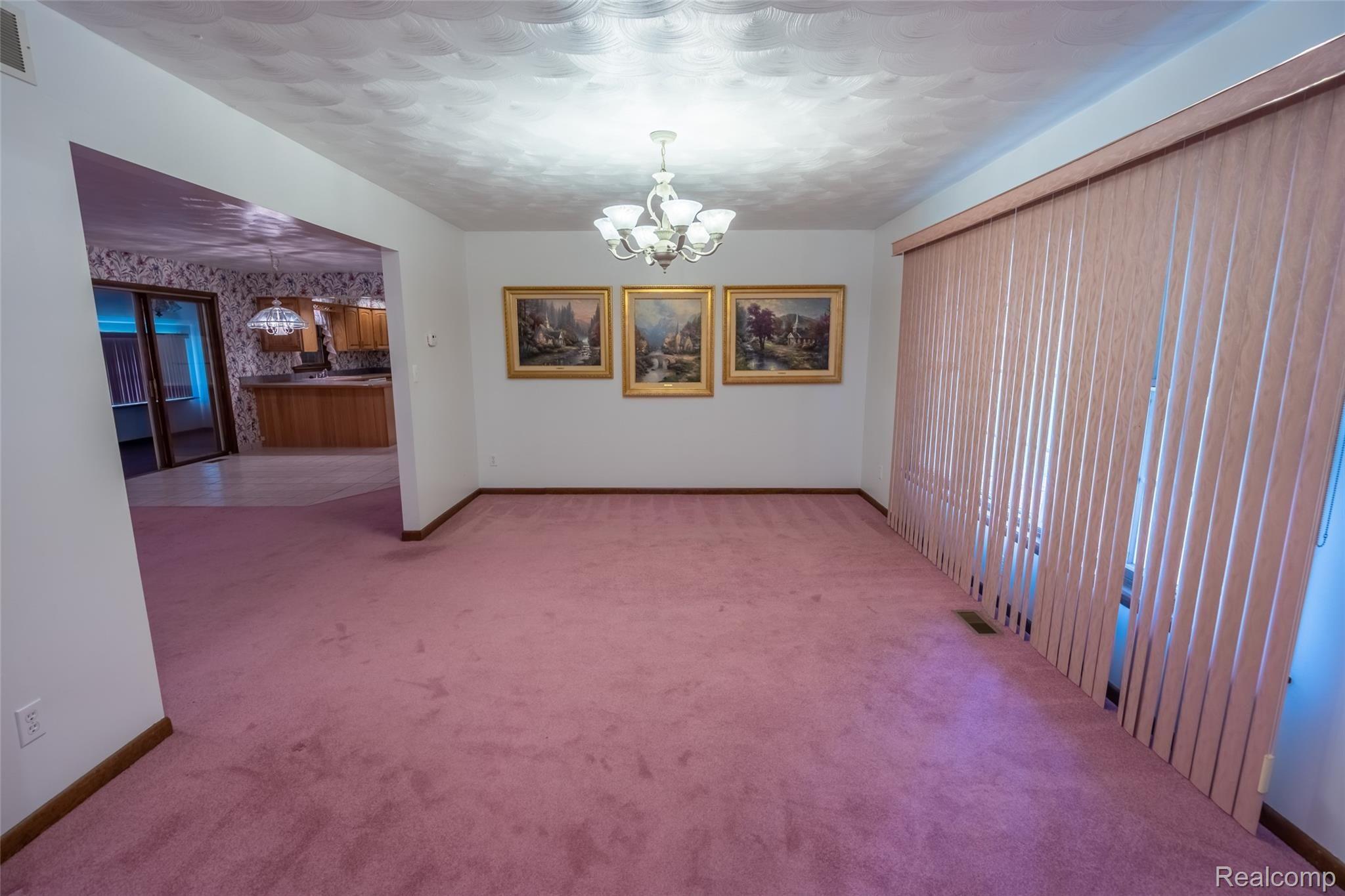 5603 Preston Road Howell, MI 48855 - Photo 10 of 52 _DSC8254-2-HDR.jpg