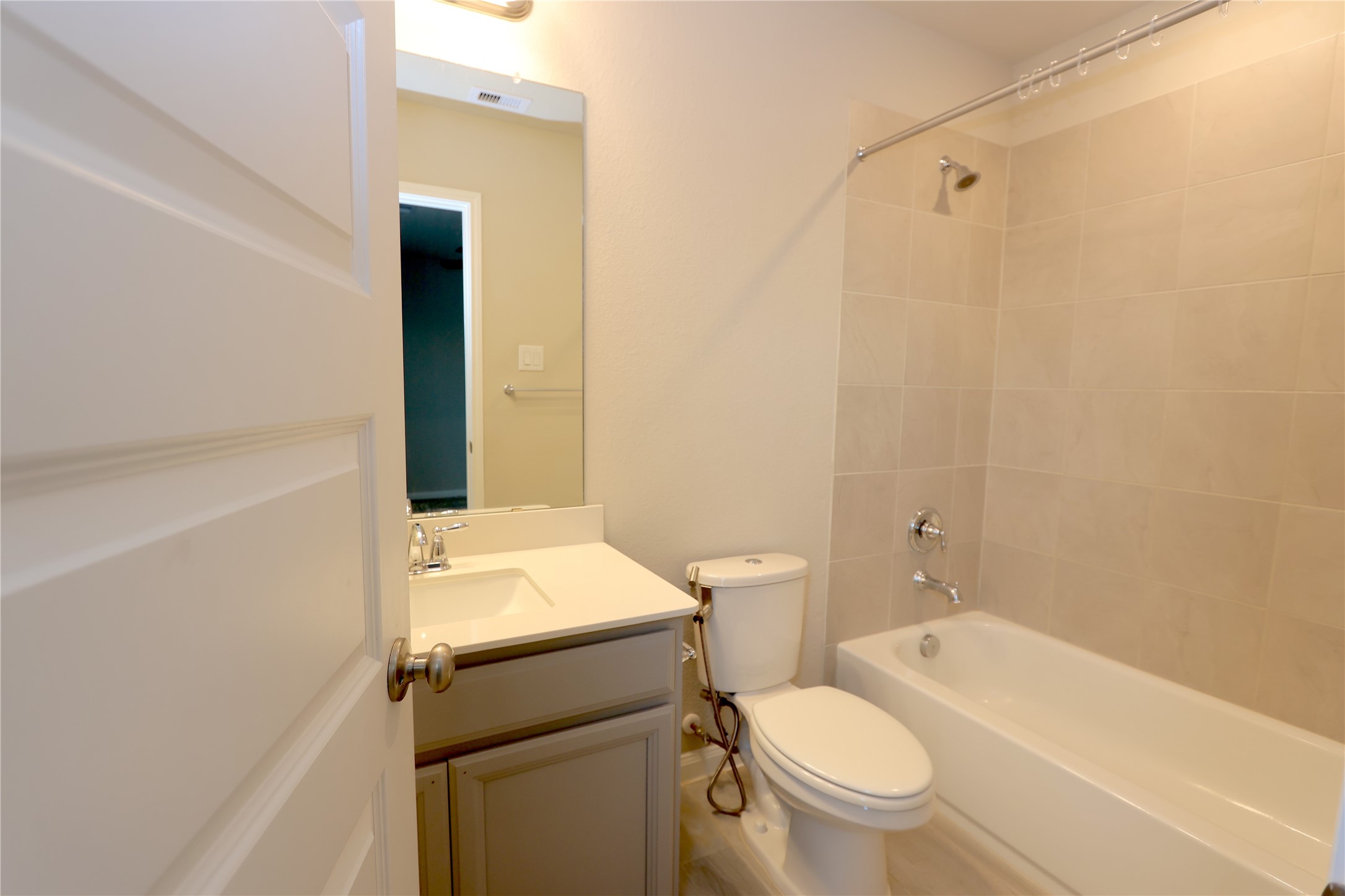 7219 Toluca Drive Rosharon, TX 77583 - Photo 4 of 21