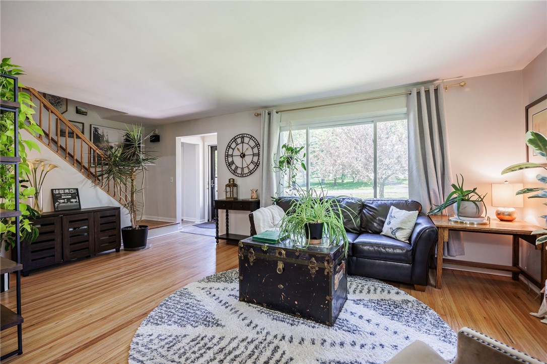 315 Eaton Road Irondequoit, NY 14617 - Photo 2 of 45
