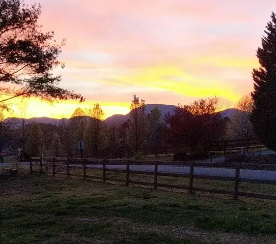 $415,000 | 201 State Rd S-42-4312, Landrum, SC 29356