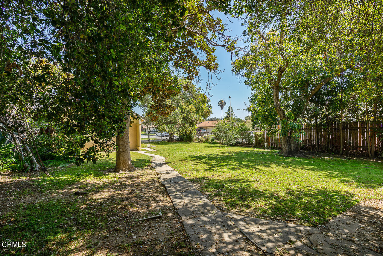 1118 Sunset Avenue Pasadena, CA 91103 - Photo 20 of 24 egpimaging_1118SunsetAve_021_OTHERMLS