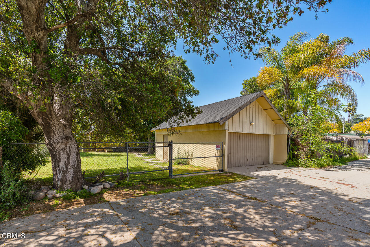 1118 Sunset Avenue Pasadena, CA 91103 - Photo 24 of 24 egpimaging_1118SunsetAve_025_OTHERMLS