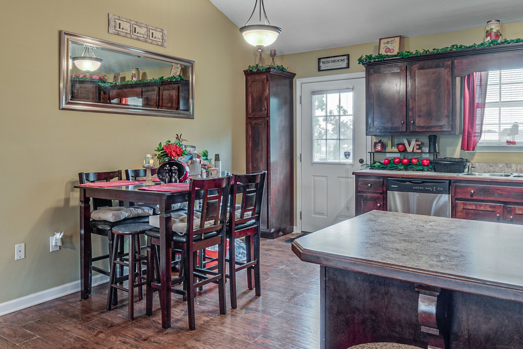 5 Roberts Lane Lebanon, TN 37087 - Photo 9 of 23 a view of a dining room with furniture