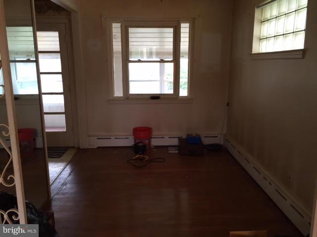 508 Elmwood Road Baltimore, MD 21206 - Photo 3 of 23 Dining Room
