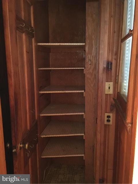 508 Elmwood Road Baltimore, MD 21206 - Photo 22 of 23 Kitchen