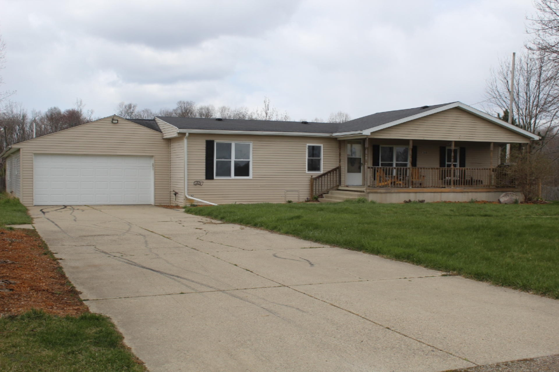12900 Cooper Road Leslie, MI 49251 - Photo 1 of 20 IMG_3810