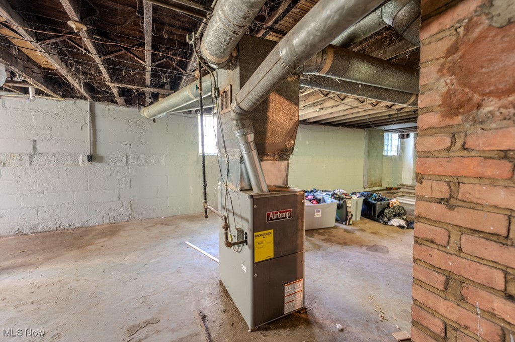 1030 Wheelock Road Cleveland, OH 44103 - Photo 25 of 27