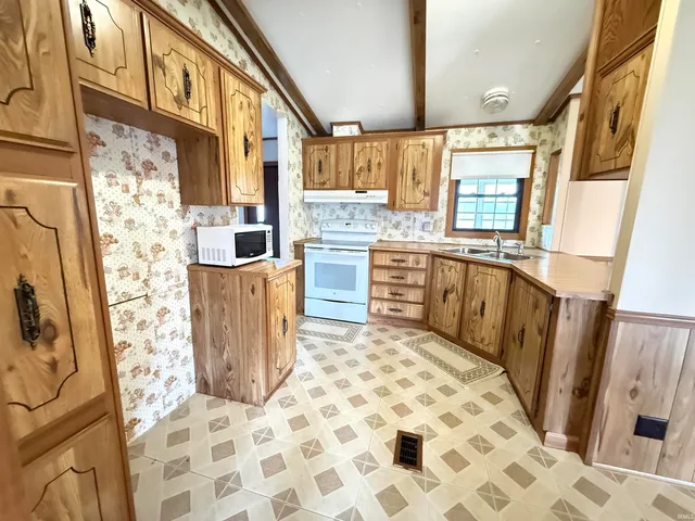 $169,000 | 4121 Highway 61, Winslow, IN 47598