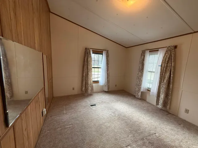 $169,000 | 4121 Highway 61, Winslow, IN 47598