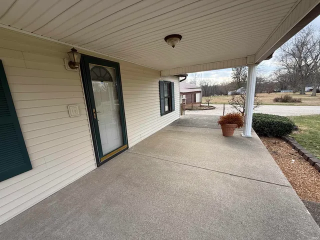 $169,000 | 4121 Highway 61, Winslow, IN 47598
