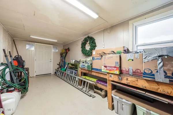 $289,000 | 121 Chateaugay Drive, Kingsport, TN 37660