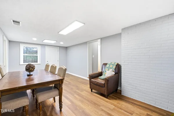 $289,000 | 121 Chateaugay Drive, Kingsport, TN 37660