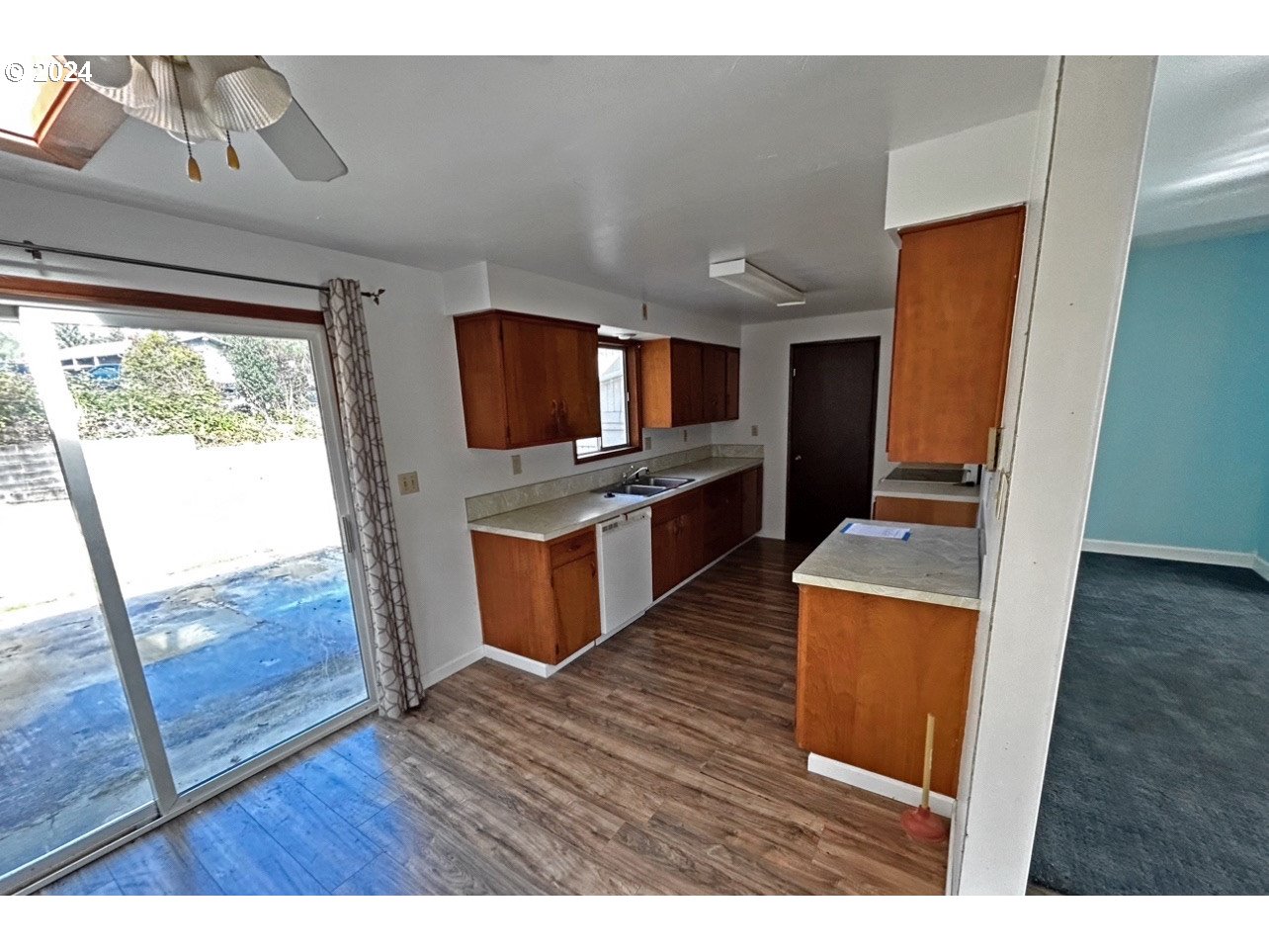 3441 Ridgeway Drive Reedsport, OR 97467 - Photo 9 of 16 Gallery Image 9