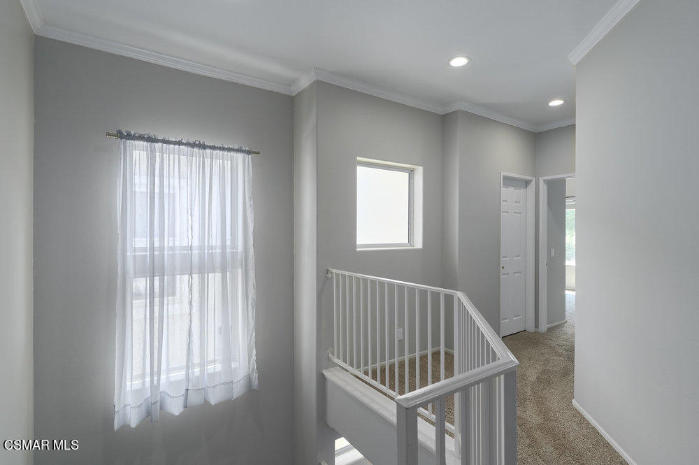 11523 Treeview Court Moorpark, CA 93021 - Photo 12 of 27 018_11523_treeview_court_018