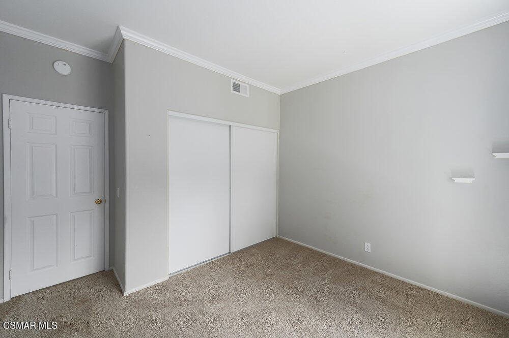 11523 Treeview Court Moorpark, CA 93021 - Photo 19 of 27 029_11523_treeview_court_029