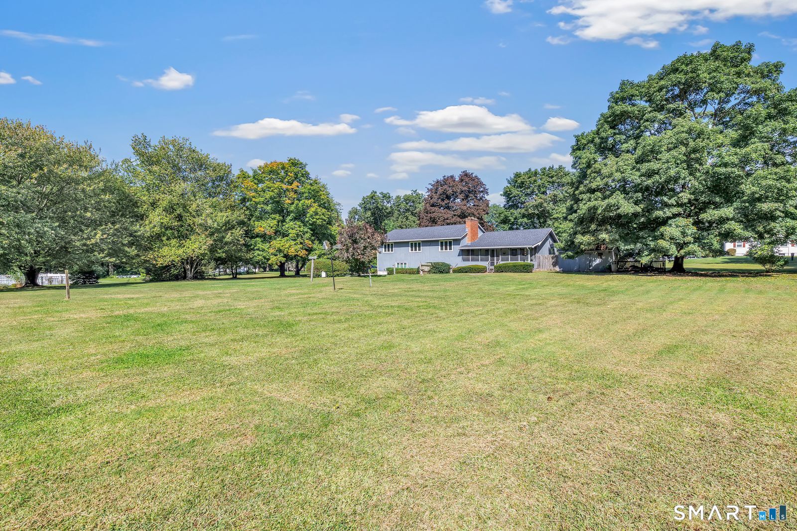 531 Blacks Road Cheshire, CT 06410 - Photo 7 of 39 Gallery Image 7