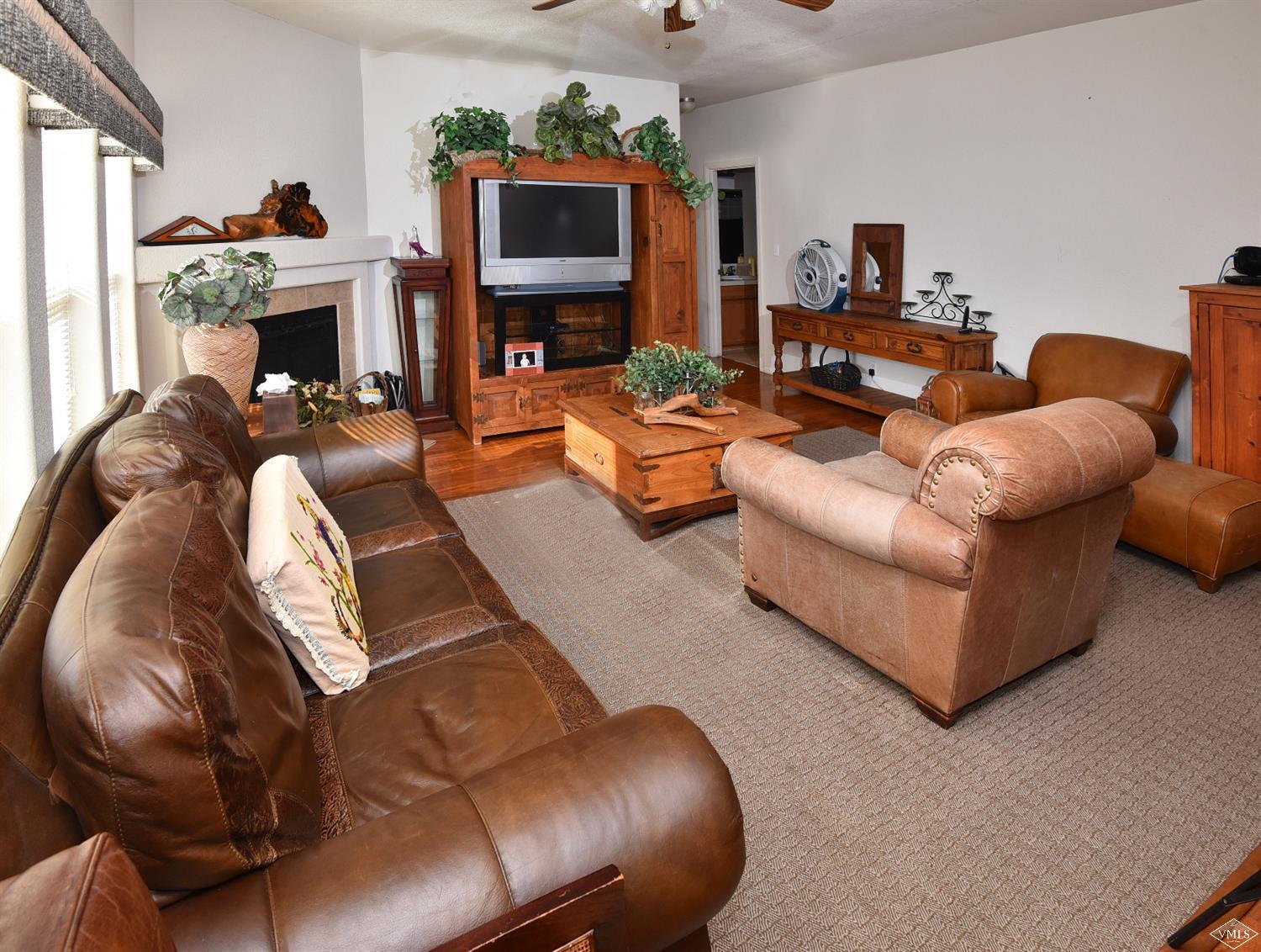 618 Valley Road Gypsum, CO 81637 - Photo 1 of 19 Primary Photo
