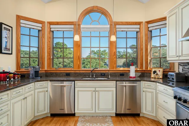 $1,095,000 | 818 Whistler Court, Unit 381, Corolla, NC 27927