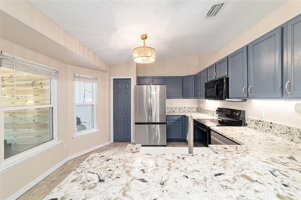 7035 Southwest 136th Court Road Ocala, FL 34481 - Photo 11 of 32