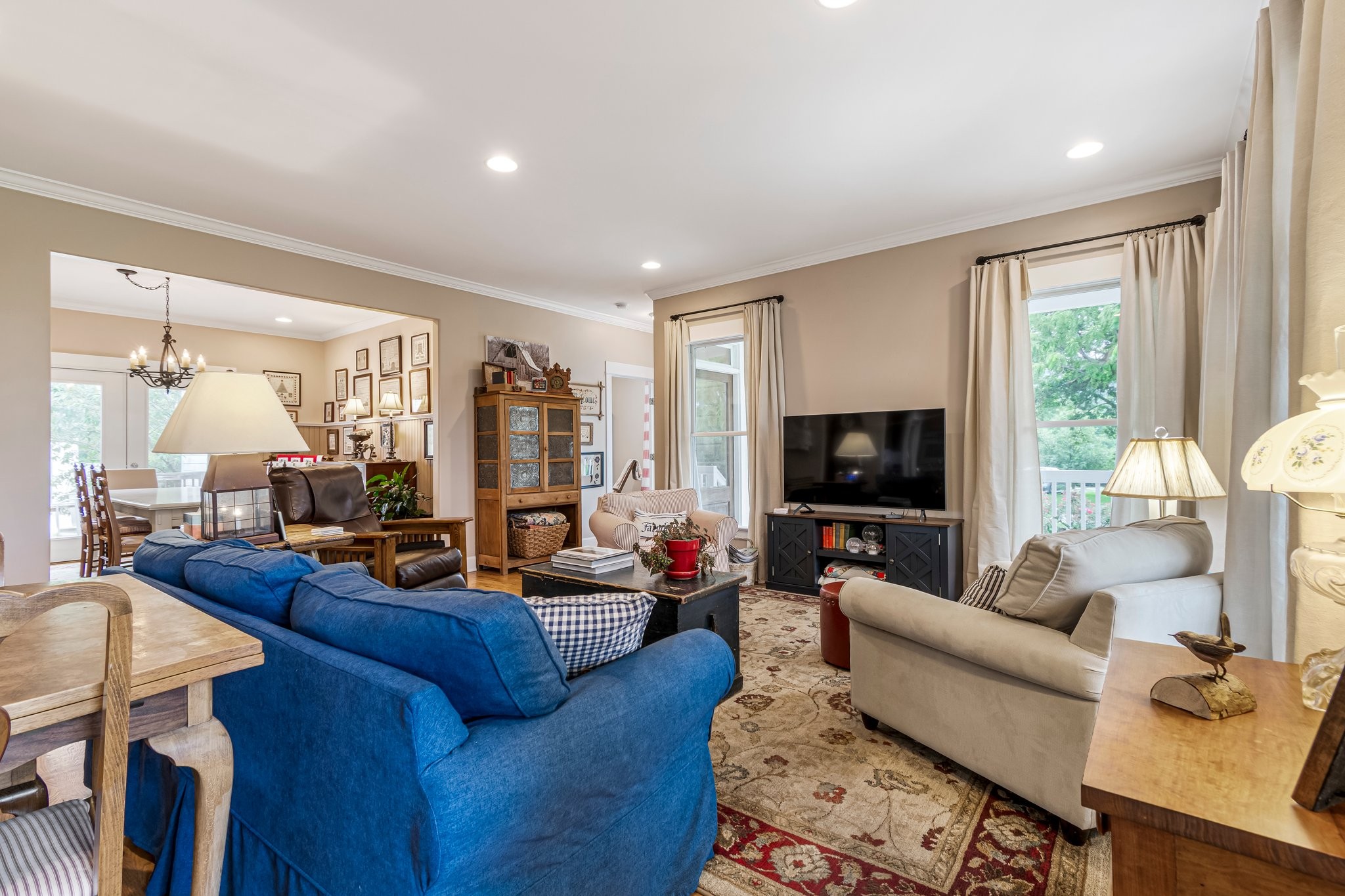 4540 Peytonsville Road Franklin, TN 37064 - Photo 45 of 84 a living room with furniture and a flat screen tv