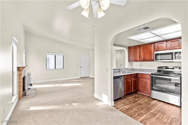 $1,450 | 2912 Bluegill Way, Unit C, Henderson, NV 89014