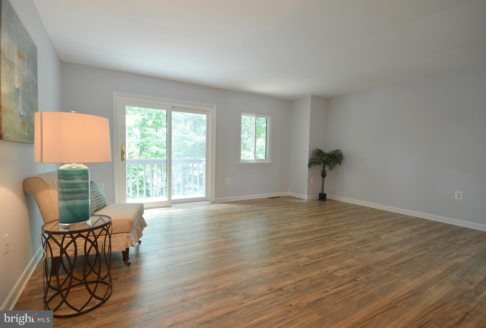 1907 Winterport Cluster Reston, VA 20191 - Photo 11 of 30 Family Room