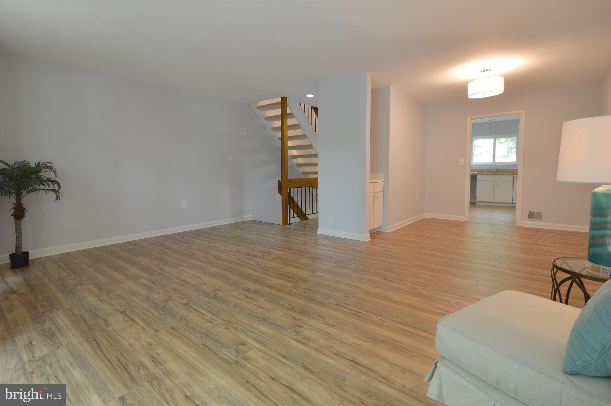 1907 Winterport Cluster Reston, VA 20191 - Photo 13 of 30 Family Room
