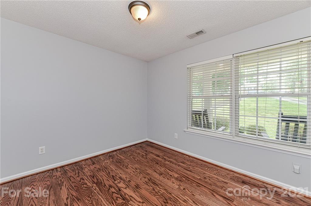 4419 Garris Road Charlotte, NC 28209 - Photo 28 of 32 Gallery Image 28