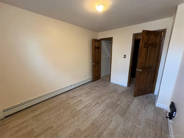 $1,700 | 61-33 69th Street, Unit 1 | Middle Village