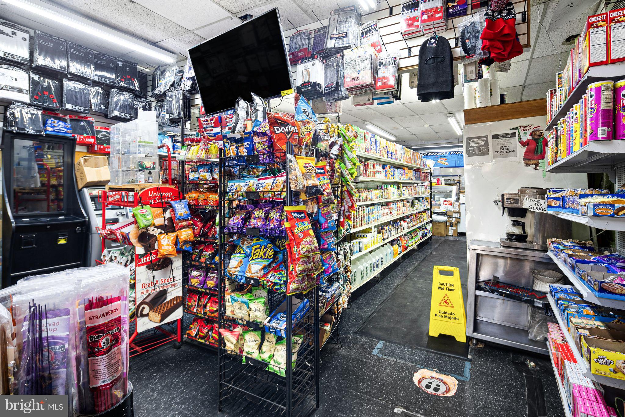 1267 South 22nd Street Philadelphia, PA 19146 - Photo 3 of 16 1st Floor Store