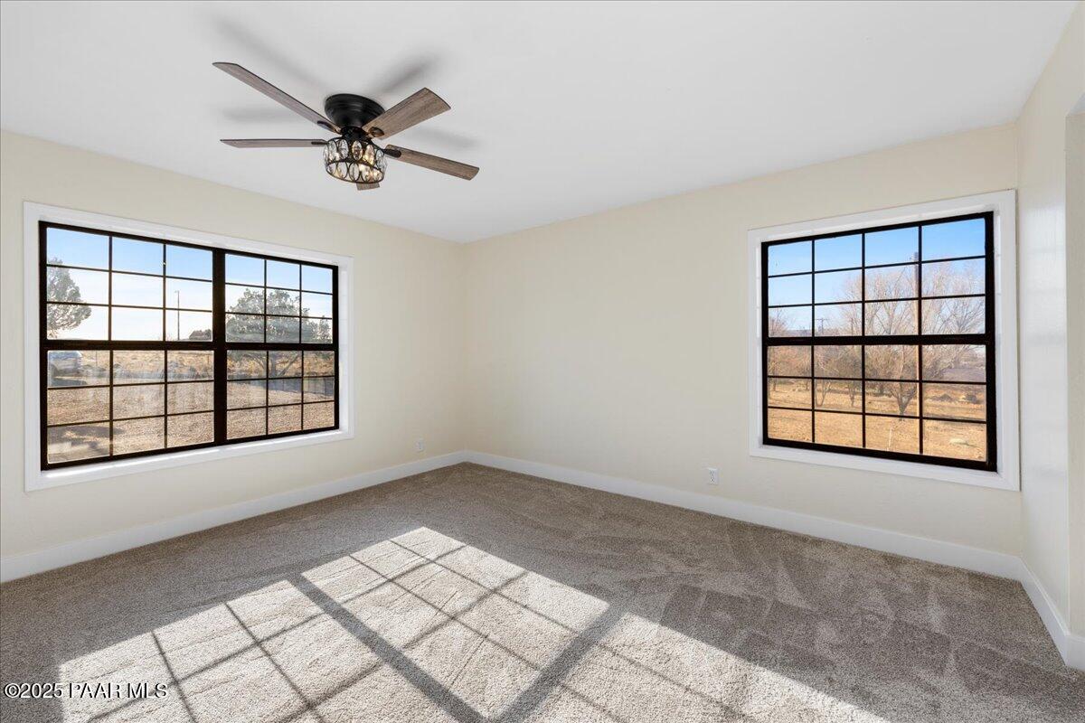 22385 North Malapai Ridge Road Paulden, AZ 86334 - Photo 21 of 43 22-Primary Bedroom