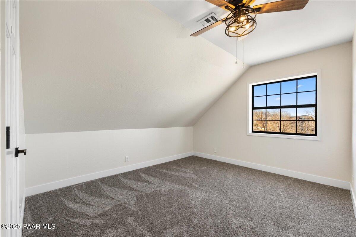 22385 North Malapai Ridge Road Paulden, AZ 86334 - Photo 28 of 43 29-Bedroom