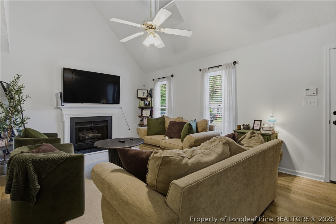 2130 Hull Road Fayetteville, NC 28303 - Photo 5 of 32 Great room has vaulted ceiling